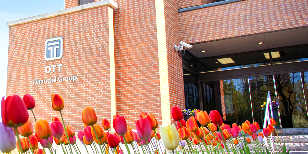 Exterior of OTT Financial Group, Leslie location